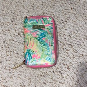 Lilly Pulitzer wristlet